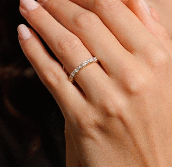 Fiona Emerald Cut Lab Diamond Wedding Ring - Image 2